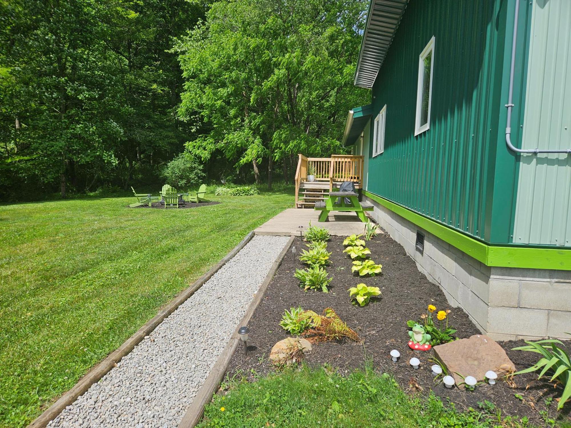 Frog Hollow At Hocking Vacations โลแกน ภายนอก รูปภาพ